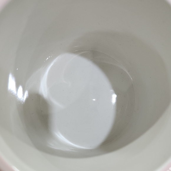 🔹️💋 Jubillie  Press Pink  Hand Painted Mug with Red Lips all Over Print ✨️ - Picture 5 of 5